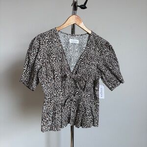 NWT Velvet by Graham & Spencer Leopard Print Cotton Blouse Sz Small